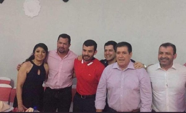 Horacio Cartes se reúne con Ulises Quintana y miembros de Honor Colorado en Caaguazú | Noticias Paraguay