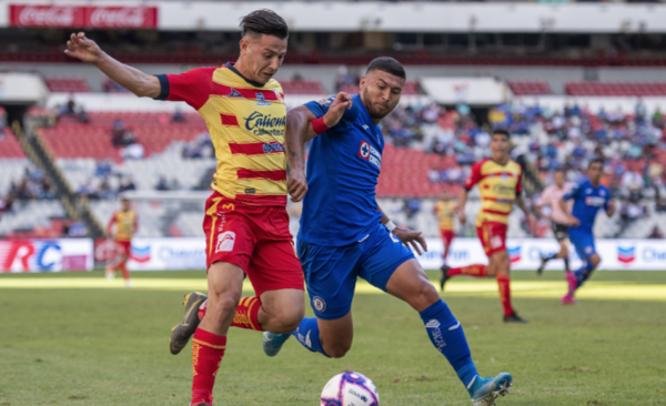 HOY / Reaparece luego de siete meses y con un hat trick