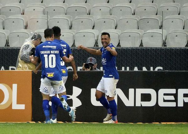 Cruzeiro abandona la zona de descenso - Fútbol - ABC Color
