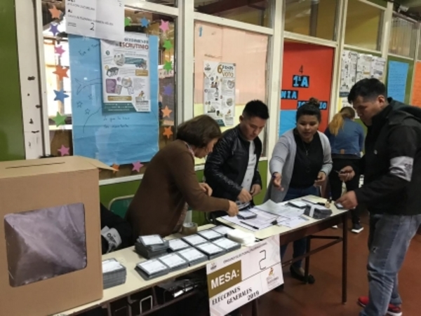 Inauguran elecciones generales en Bolivia con inéditas medidas de seguridad | .::Agencia IP::.