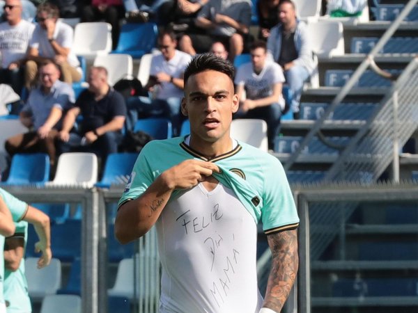 Un recital de Lautaro Martínez impulsa el triunfo del Inter en Sassuolo