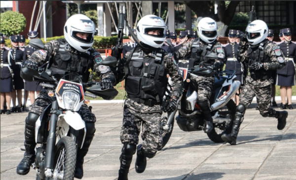 HOY / Euclides promete renovar moral del Grupo Lince para "reprimir" a motochorros