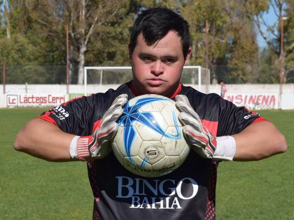 Giuliano Pambianco hace historia en el fútbol argentino