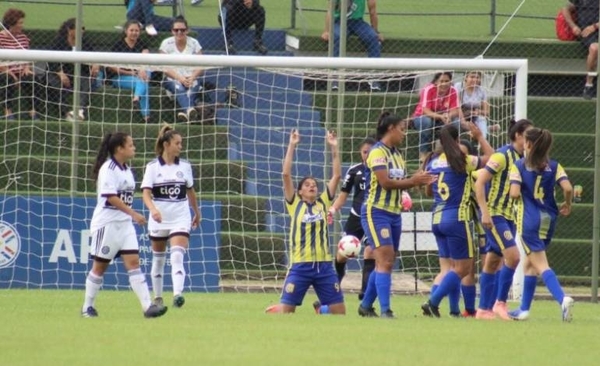 HOY / Capiatá golea a Olimpia y retorna a la punta