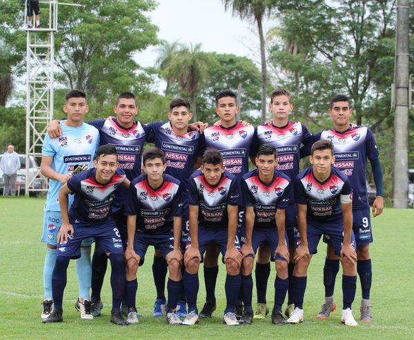 Sub 15: Nacional frena al líder, el escolta no aprovecha - Fútbol - ABC Color