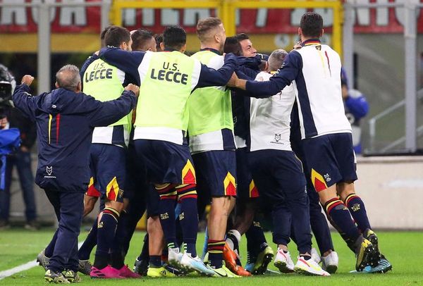 El Lecce amarga el debut de Pioli - Fútbol - ABC Color
