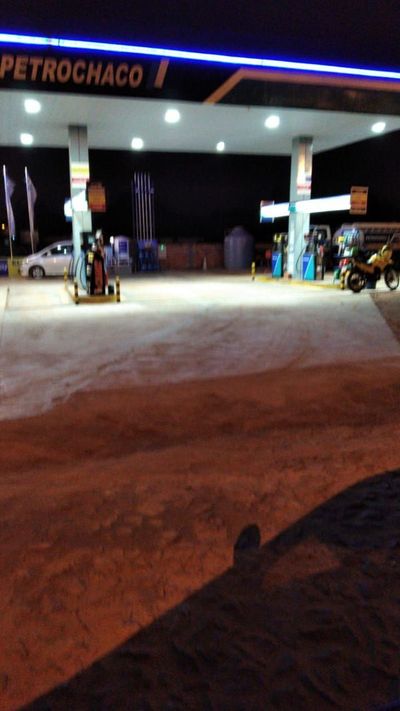 Asalto en surtidor deja una persona herida - Nacionales - ABC Color