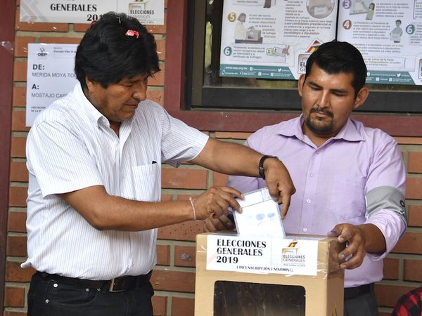 Conteo indica reñida puja que iría a segunda vuelta