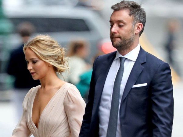 Jennifer Lawrence se casa con el galerista de arte Cooke Maroney