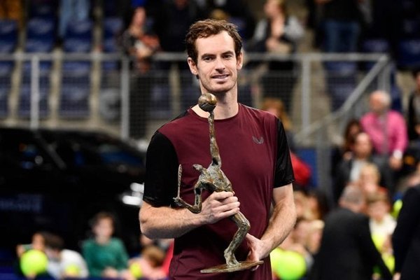 Murray gana el torneo de Amberes a Wawrinka y se acerca al top-100