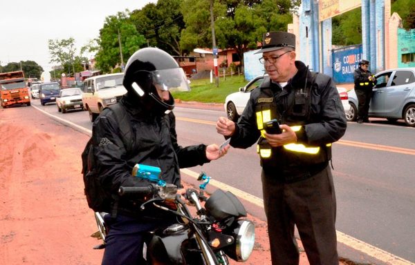 Más de 300 conductores ebrios en rutas •