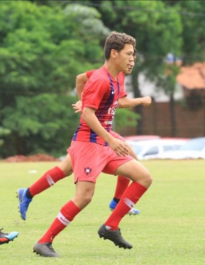 Sub 14: Un gol le sirve a Cerro para mantenerse en la cima - Fútbol - ABC Color