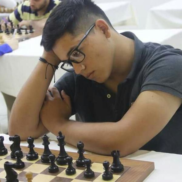 Astucia y rapidez mental, cualidades de un joven campeón de ajedrez - Periodismo Joven - ABC Color