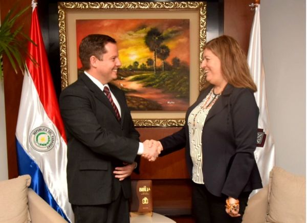 Ministro Martínez Simón se reunió con la Fiscal General del Estado