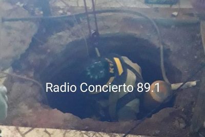 Trabajador sufre lesiones mientras limpiaba un pozo
