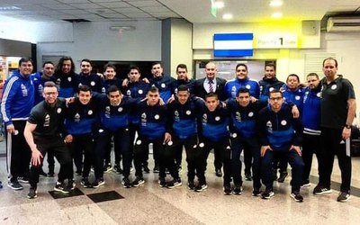 Albirrojos viajaron a Chile para disputar la Copa América