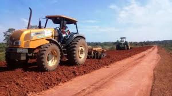 Caminos de Caazapá van mejorando paulatinamente con varias obras en ejecución