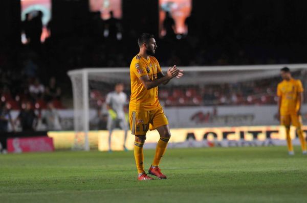 Gignac se disculpa - Fútbol - ABC Color