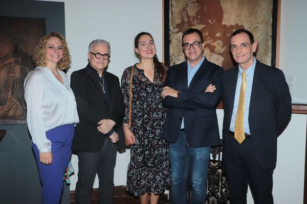 Reunión de coleccionistas de arte