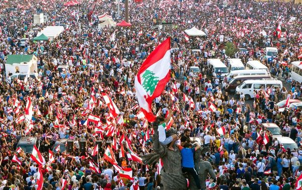 “Revolución del WhatsApp” contra los políticos del Líbano - Internacionales - ABC Color