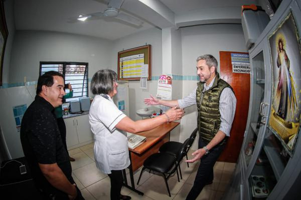 Mario Abdo inauguró USF en Hernandarias