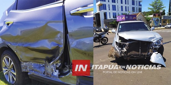 DAÑOS MATERIALES EN ACCIDENTE SOBRE COSTANERA RCA. DEL PARAGUAY