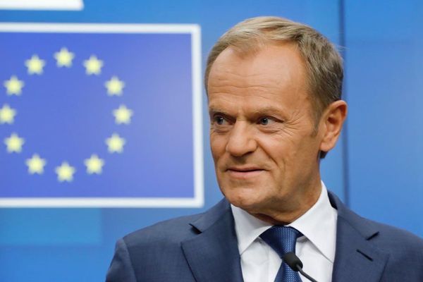 Tusk recomienda a líderes de la UE aceptar aplazamiento del Brexit