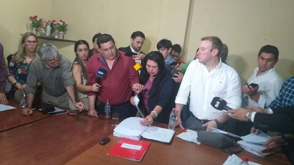 Desde comedor de comisaría, piden intervención de municipio | Noticias Paraguay