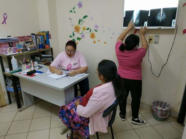 Octubre Rosa tiene solo dos mamógrafos a nivel público en Alto Paraná
