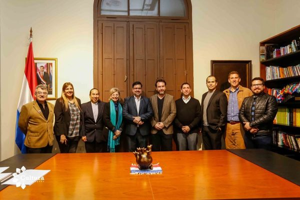 Culminan reglamento de ley del audiovisual