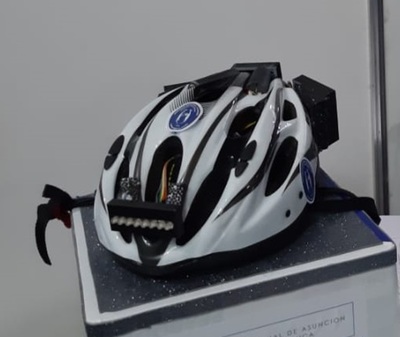 Casco tecnológico con sistema android