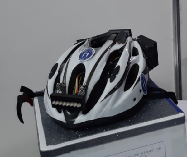 Casco tecnológico con sistema android