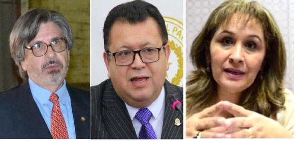 La Corte también suspende, sin goce de sueldo, a tres camaristas del Alto Paraná - ADN Paraguayo
