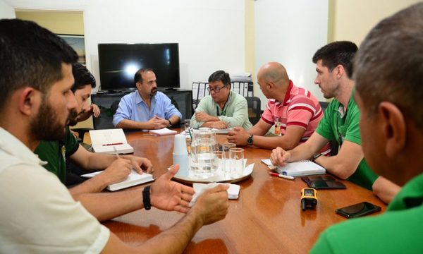 Buscan respaldo de Itaipu y del MADES para proteger la vida silvestre del Lago de la República