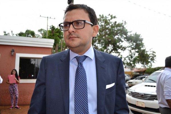 Abogado sostiene que Sacoman no cometió ningún delito al producir aceite de cannabis - ADN Paraguayo
