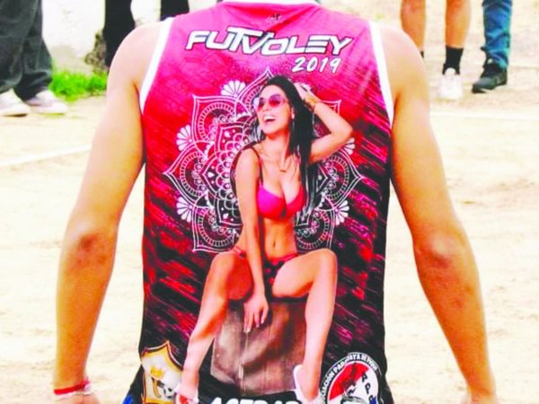 La reina del piky ya tiene su propia marca de ropa