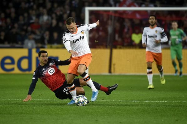 Valencia cede dos puntos - Fútbol - ABC Color