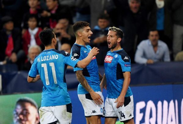 Un Napoli más efectivo castiga al Salzburgo - Fútbol - ABC Color