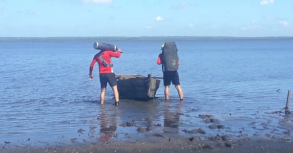 Sigue la búsqueda del joven perdido en el lago