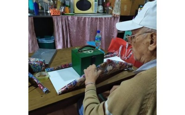 Abuelito cargó una alcancía por años para regalársela a su nieta al cumplir 15 - Digital Misiones
