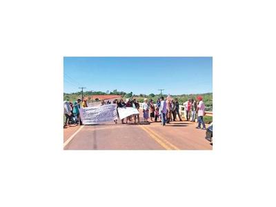 Canindeyú: Con cierre de ruta nativos defienden sus tierras