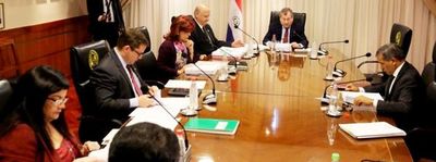Suspensión sin goce de sueldo para tres camaristas de CDE - Judiciales y Policiales - ABC Color
