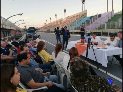 Avanza gestiones para una nueva comisión organizadora de los carnavales encarnacenos