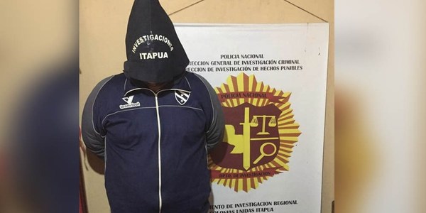 DETIENEN A UN HOMBRE QUE SUP. ESTAFABA CON DÓLARES FALSOS