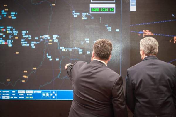 Presentan nuevo sistema para el control del tráfico aéreo, en Minga Guazú - ADN Paraguayo