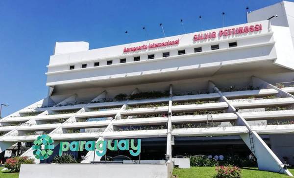 Pasajera fallece de infarto en el Aeropuerto •