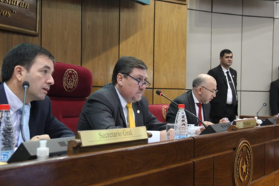 Blas Llano sostiene que no es el momento para plantear la reelección