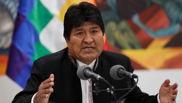 Evo Morales se proclama ganador en la primera vuelta