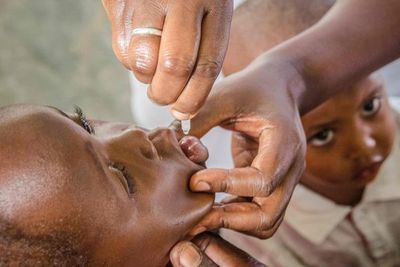 La OMS confirma la erradicación en todo el mundo de la polio tipo 3 - Mundo - ABC Color