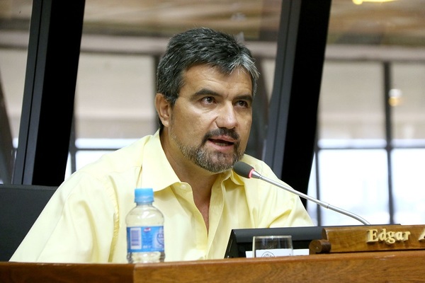 “Seccionaleros deben ayudar a superar la recesión y no plantear la reelección”